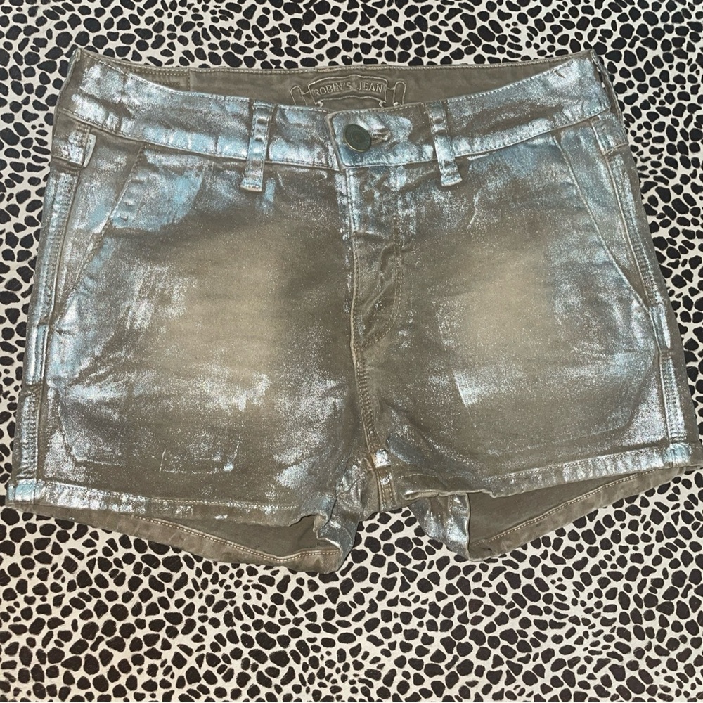 Robin’s Jean Motorcycle Punk Rock Goth Gold Coated Khaki Shorts 25 Wings Studs